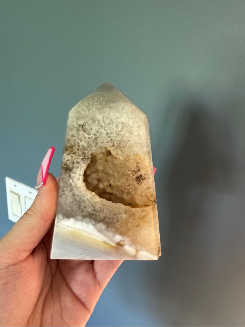 Polished Agate Geode Tower - Cream and Tan